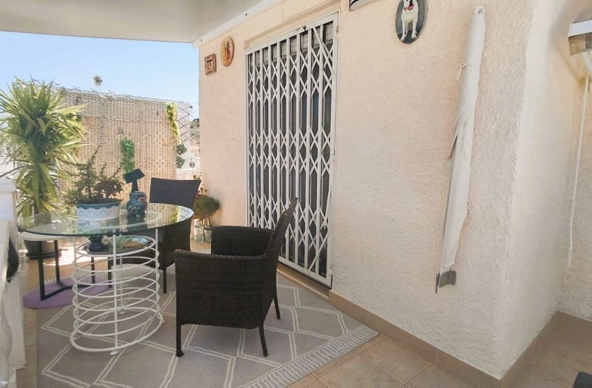 3 Zimmer Villa zu verkaufen in San Fulgencio - 245.000 € (Ref: 9917687)