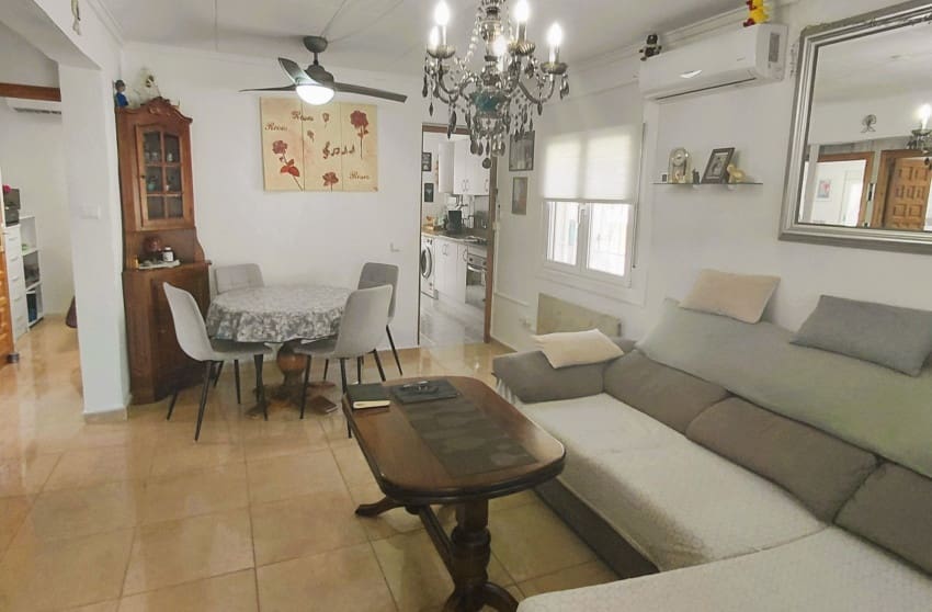 3 Zimmer Villa zu verkaufen in San Fulgencio - 245.000 € (Ref: 9917687)