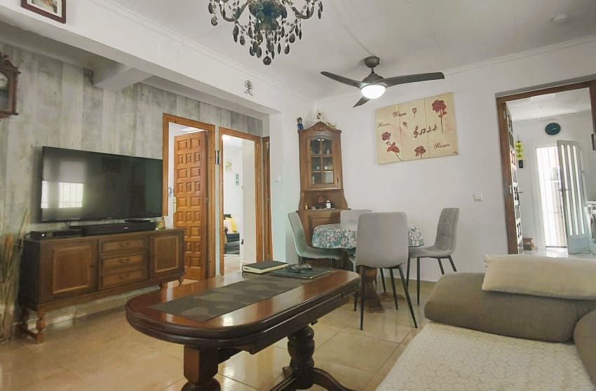3 Zimmer Villa zu verkaufen in San Fulgencio - 245.000 € (Ref: 9917687)