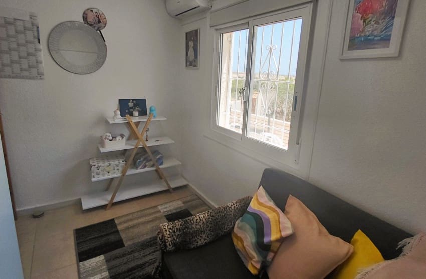3 Zimmer Villa zu verkaufen in San Fulgencio - 245.000 € (Ref: 9917687)