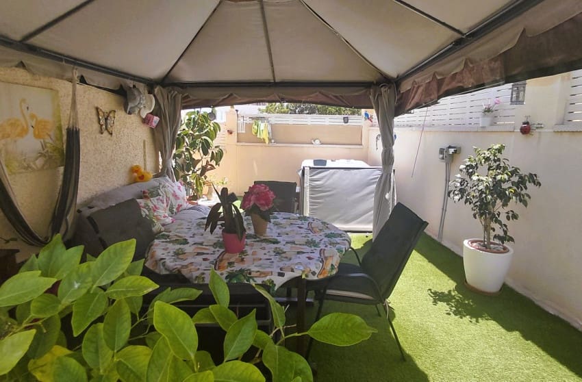 3 Zimmer Villa zu verkaufen in San Fulgencio - 245.000 € (Ref: 9917687)