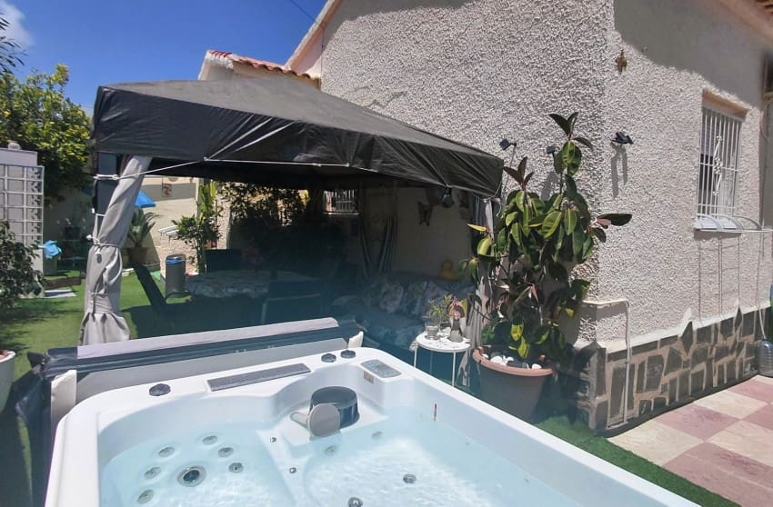 3 Zimmer Villa zu verkaufen in San Fulgencio - 245.000 € (Ref: 9917687)