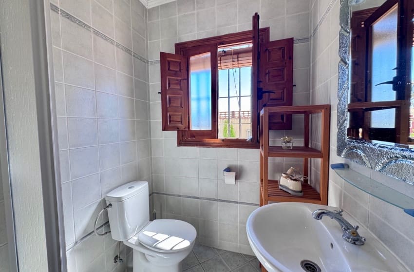 4 soverom Villa til salgs i Cabo Roig med svømmebasseng - € 699 000 (Ref: 9917688)