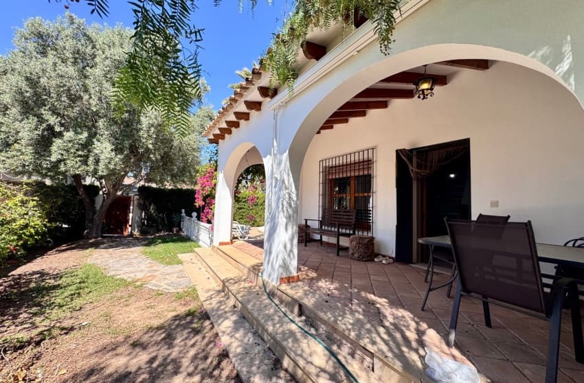 4 soverom Villa til salgs i Cabo Roig med svømmebasseng - € 699 000 (Ref: 9917688)