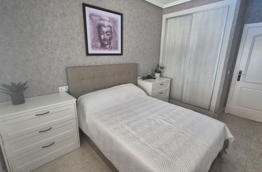 2 bedroom Townhouse for sale in San Miguel de Salinas with pool - € 240,000 (Ref: 9917689)