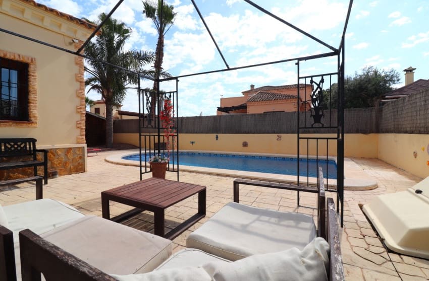 3 camera da letto Villa in vendita in Formentera del Segura con piscina - 365.000 € (Rif: 9917690)