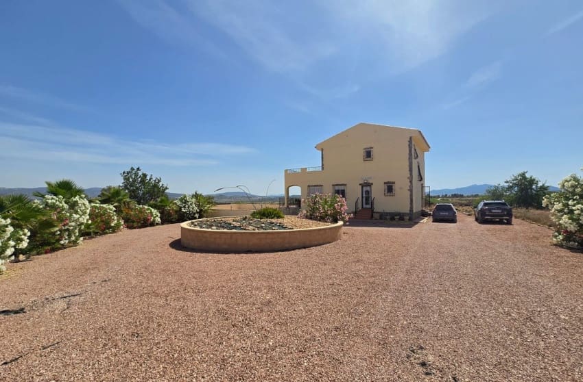 4 soverom Villa til salgs i Monovar / Monover med svømmebasseng - € 425 000 (Ref: 9935014)