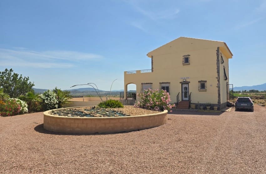 4 soverom Villa til salgs i Monovar / Monover med svømmebasseng - € 425 000 (Ref: 9935014)