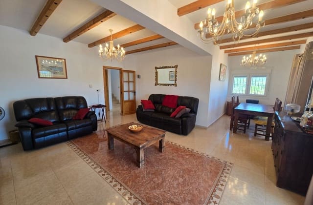 4 soverom Villa til salgs i Monóvar / Monóver med svømmebasseng - € 425 000 (Ref: 9935014)