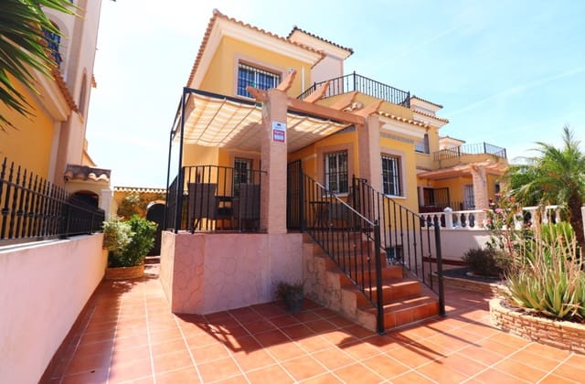 5 soveværelse Villa til salg i Lo Crispin, Algorfa med swimmingpool - € 299.950 (Ref: 9974493)