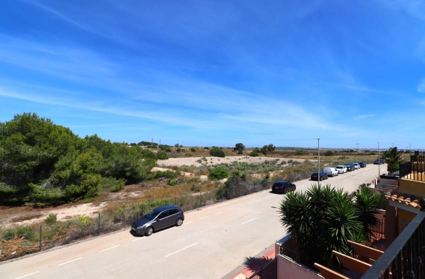5 soveværelse Villa til salg i Lo Crispin med swimmingpool - € 299.950 (Ref: 9974493)