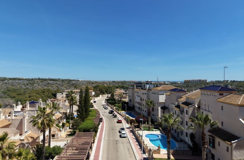3 soveværelse Byhus til salg i Orihuela Costa med swimmingpool - € 275.000 (Ref: 9974494)