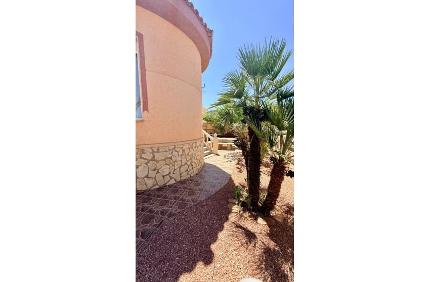 5 slaapkamer Villa te koop in Hondon de las Nieves met zwembad - € 375.000 (Ref: 9974495)