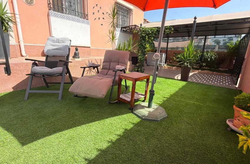 3 chambre Villa/Maison à vendre à Los Montesinos avec piscine - 315 000 € (Ref: 9974497)