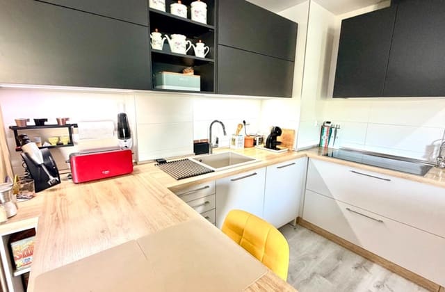 2 soverom Leilighet til salgs i La Zenia, Orihuela med svømmebasseng - € 269 900 (Ref: 9974498)