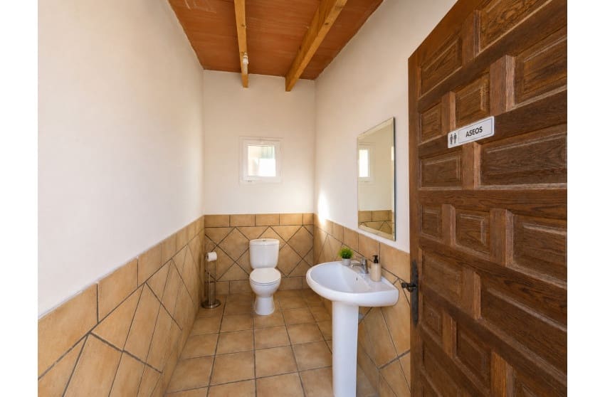 4 bedroom Villa for sale in La Romana with pool - € 360,000 (Ref: 9974500)