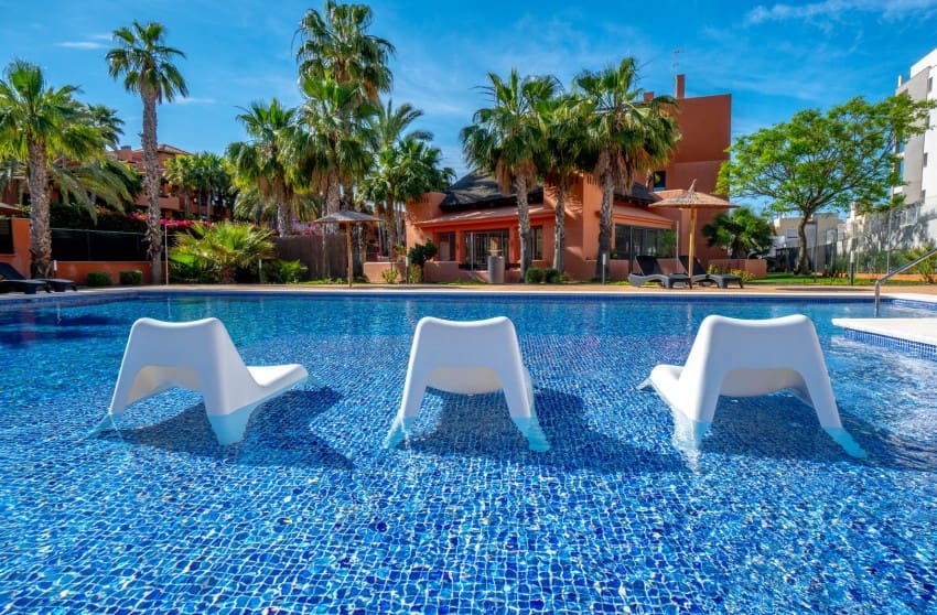 2 soveværelse Lejlighed til salg i Villamartin med swimmingpool - € 254.950 (Ref: 9974505)