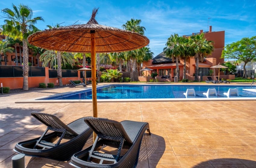 2 soveværelse Lejlighed til salg i Villamartin med swimmingpool - € 254.950 (Ref: 9974505)
