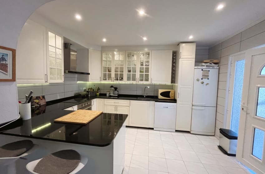 4 sypialnia Willa na sprzedaż w La Marquesa z basenem - 625 000 € (Ref: 9974506)