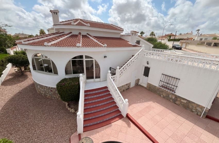 4 sypialnia Willa na sprzedaż w La Marquesa z basenem - 625 000 € (Ref: 9974506)