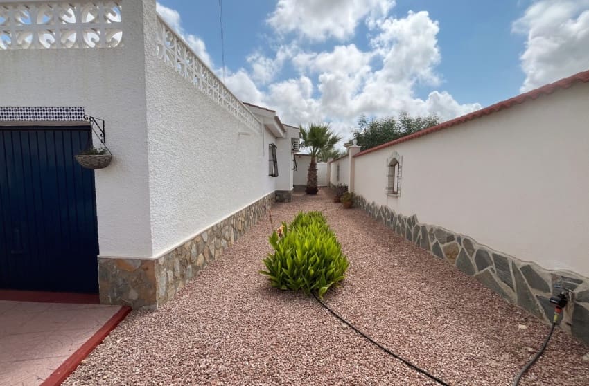 4 sypialnia Willa na sprzedaż w La Marquesa z basenem - 625 000 € (Ref: 9974506)