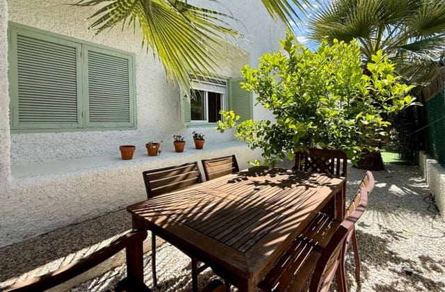3 Zimmer Villa zu verkaufen in Dehesa de Campoamor, Orihuela mit Pool - 435.000 € (Ref: 9974507)