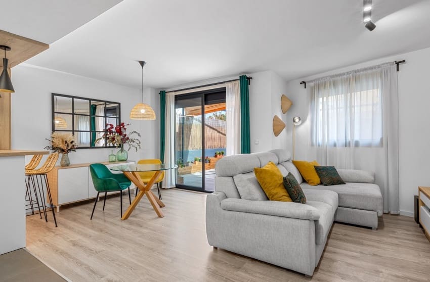 2 soveværelse Lejlighed til salg i El Campello med swimmingpool - € 380.000 (Ref: 9974508)