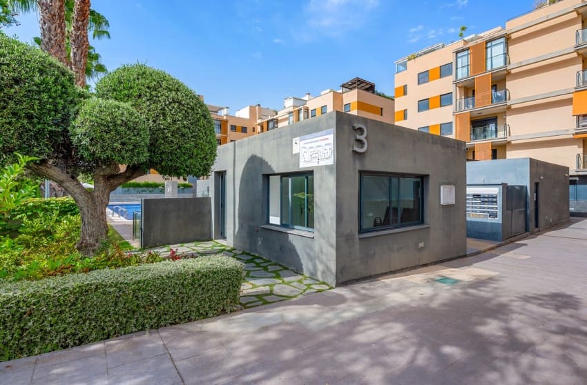 2 soveværelse Lejlighed til salg i El Campello med swimmingpool - € 380.000 (Ref: 9974508)
