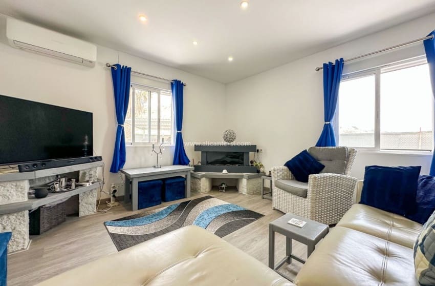 4 chambre Villa/Maison à vendre à Aspe avec piscine garage - 259 950 € (Ref: 9974510)