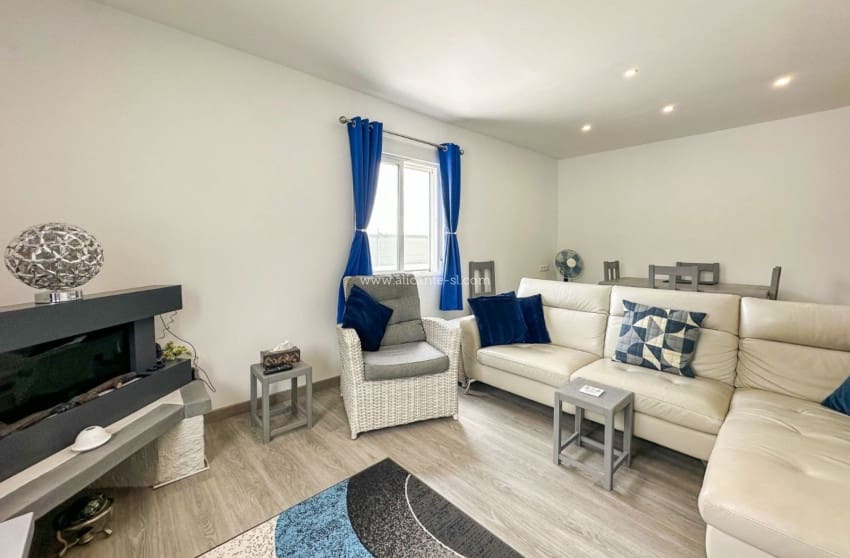 4 chambre Villa/Maison à vendre à Aspe avec piscine garage - 259 950 € (Ref: 9974510)