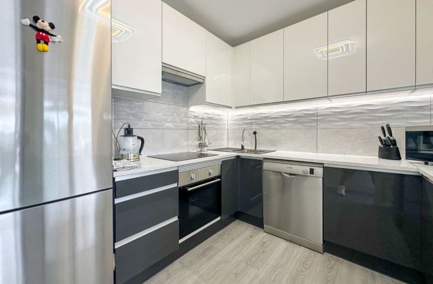4 chambre Villa/Maison à vendre à Aspe avec piscine garage - 259 950 € (Ref: 9974510)