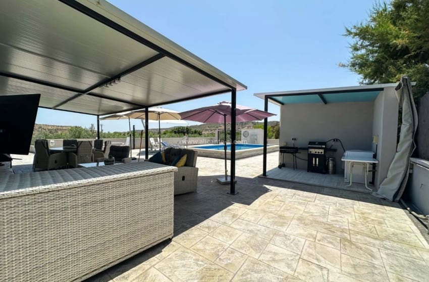 4 chambre Villa/Maison à vendre à Aspe avec piscine garage - 259 950 € (Ref: 9974510)