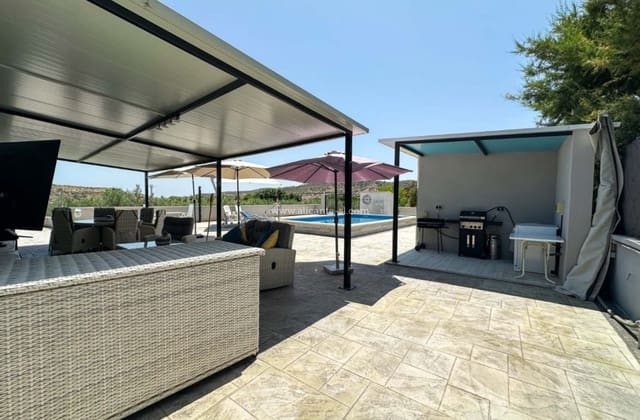 4 soverom Villa til salgs i Aspe med svømmebasseng garasje - € 259 950 (Ref: 9974510)
