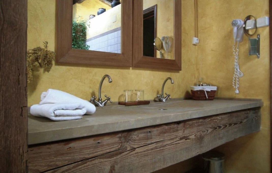 9 quarto Pousada para venda em Vilafames - 995 000 € (Ref: 8895314)