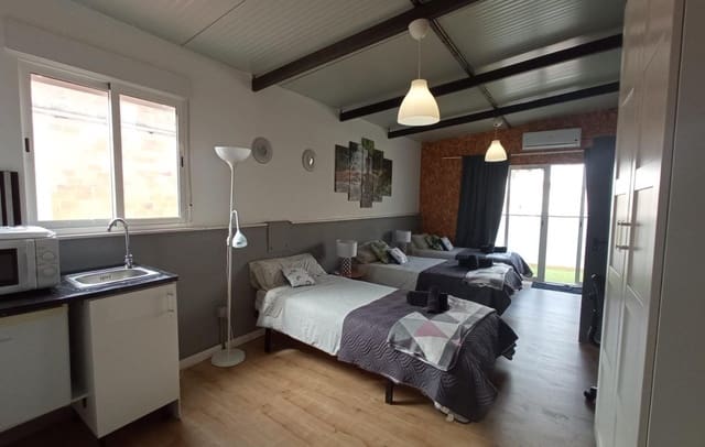 19 soveværelse Hotel til salg i Vinaròs - € 1.250.000 (Ref: 8895317)