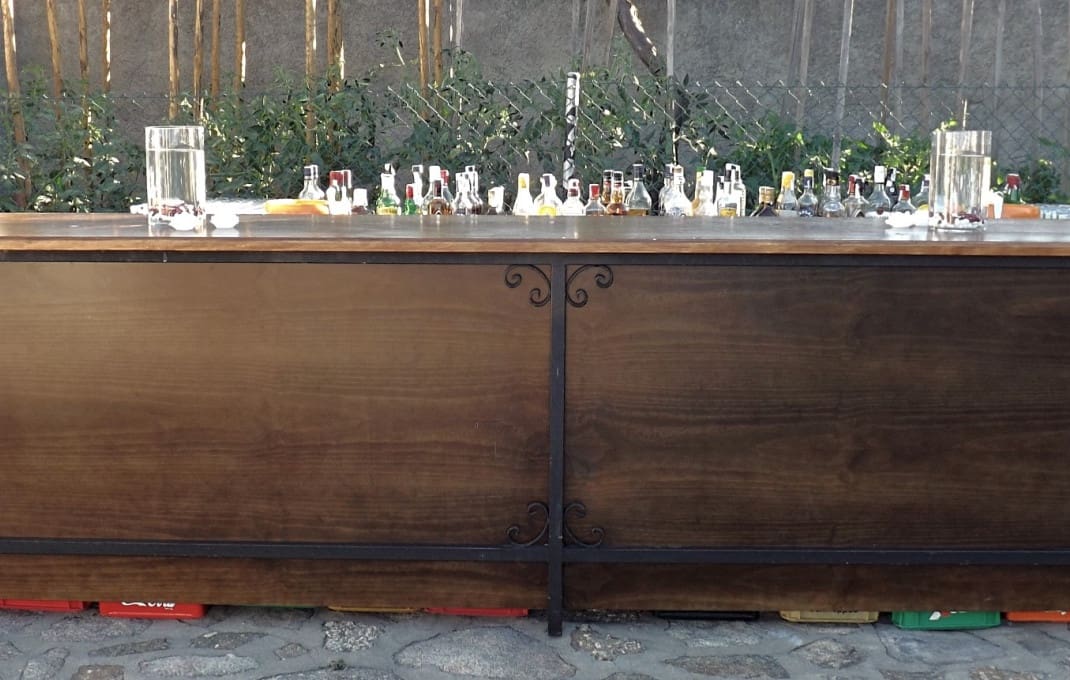 9 bedroom Hotel for sale in Valencia de Alcantara with pool garage - € 1,100,000 (Ref: 8895332)