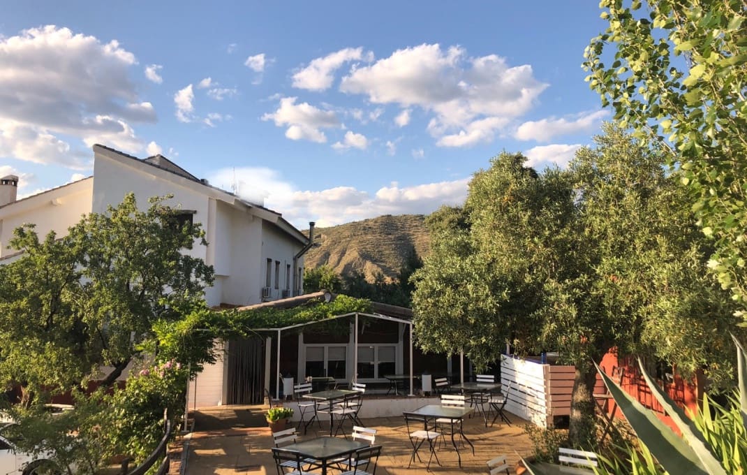 9 slaapkamer Hotel te koop in Pinos Genil met zwembad - € 990.000 (Ref: 8895333)