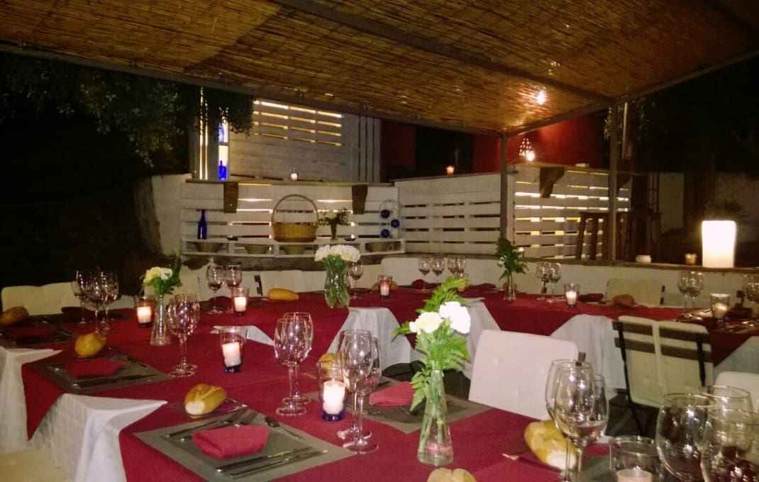 9 slaapkamer Hotel te koop in Pinos Genil met zwembad - € 990.000 (Ref: 8895333)