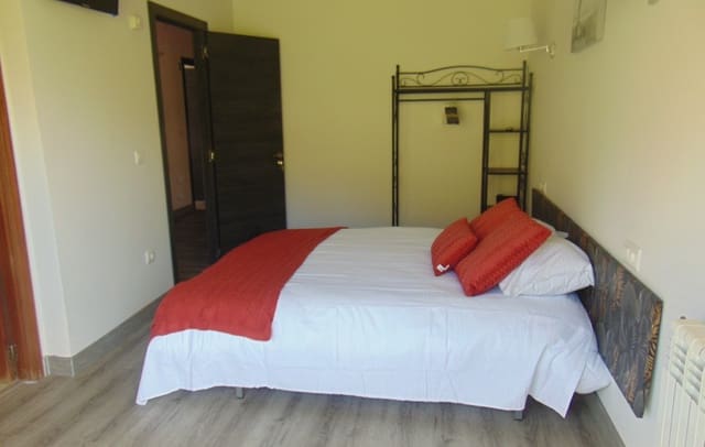 13 soveværelse Hotel til salg i Candamo - € 449.000 (Ref: 8897779)