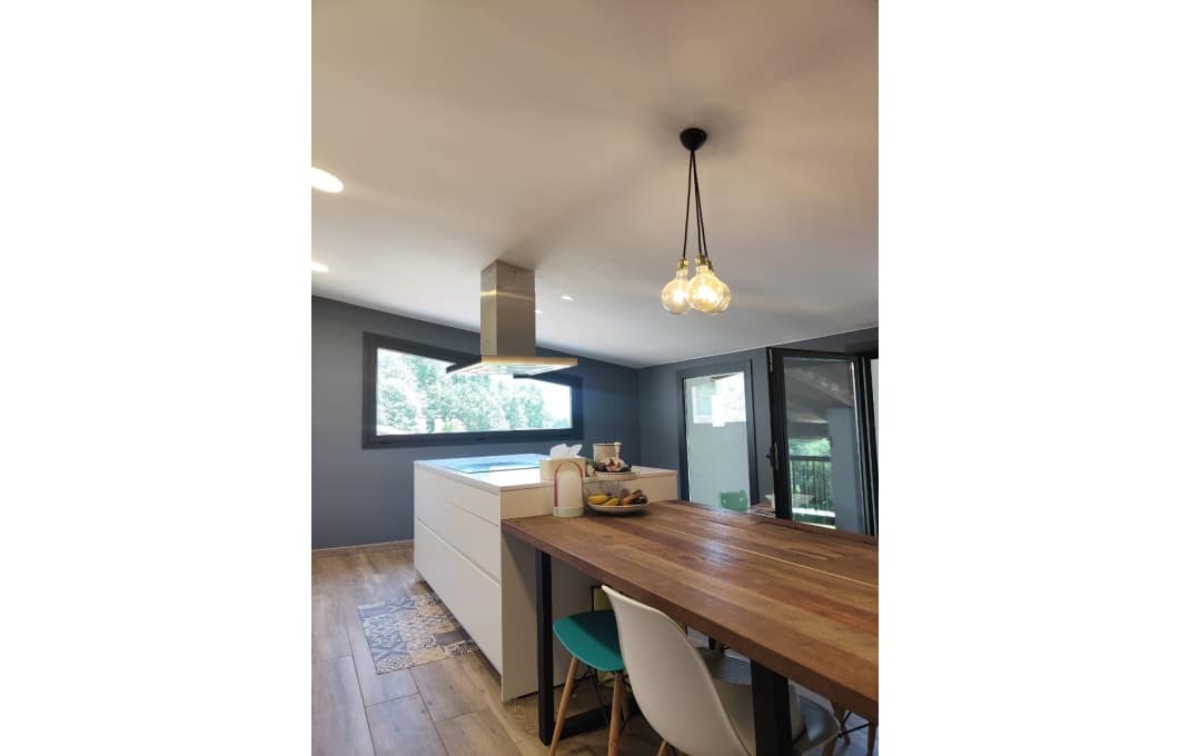 4 bedroom Hotel for sale in Olot - € 760,000 (Ref: 8897980)