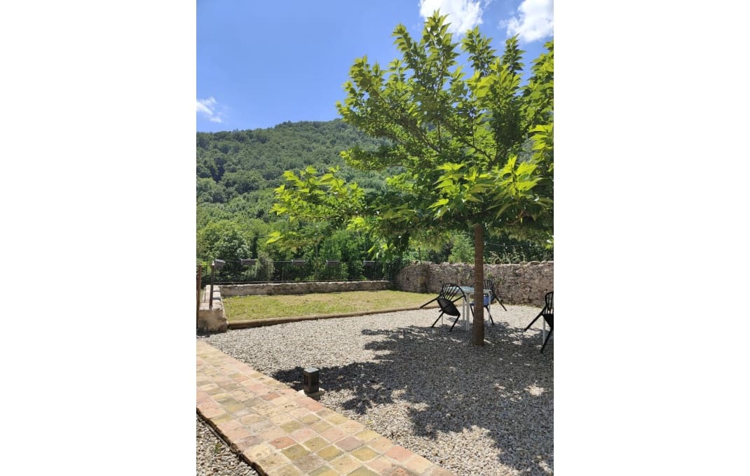 4 bedroom Hotel for sale in Olot - € 760,000 (Ref: 8897980)