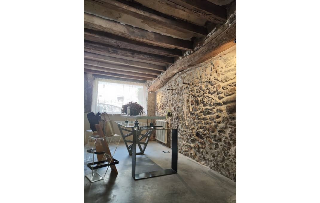 4 bedroom Hotel for sale in Olot - € 760,000 (Ref: 8897980)