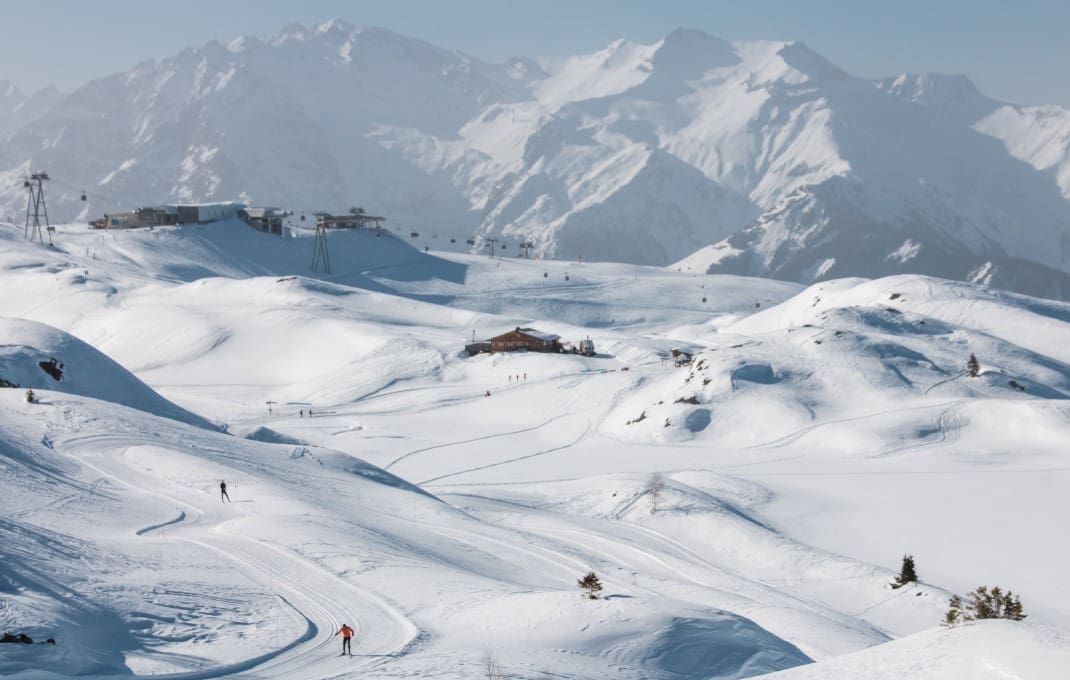 47 soveværelse Hotel til salg i Alp - € 3.500.000 (Ref: 8897992)