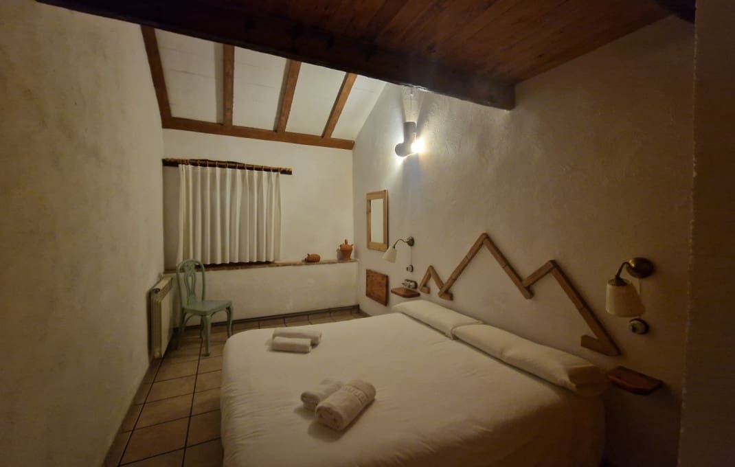 10 bedroom Hotel for sale in Tarragona city - € 590,000 (Ref: 8897999)