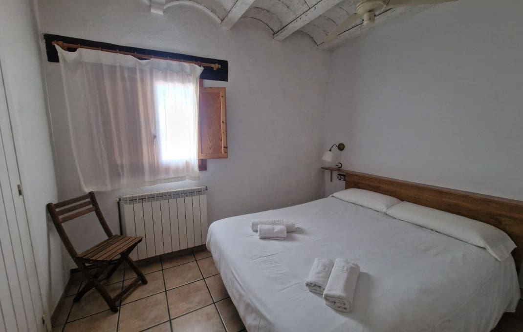 10 bedroom Hotel for sale in Tarragona city - € 590,000 (Ref: 8897999)