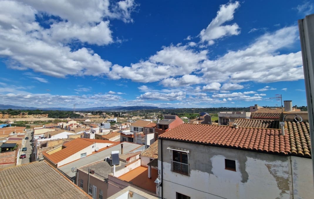 10 bedroom Hotel for sale in Tarragona city - € 590,000 (Ref: 8897999)