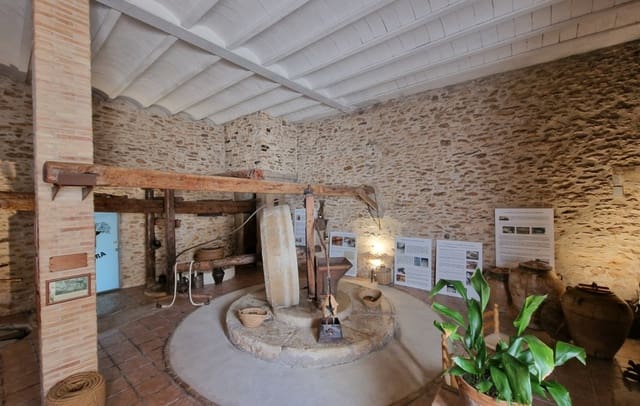 10 camera da letto Hotel in vendita in Tarragona città - 590.000 € (Rif: 8897999)