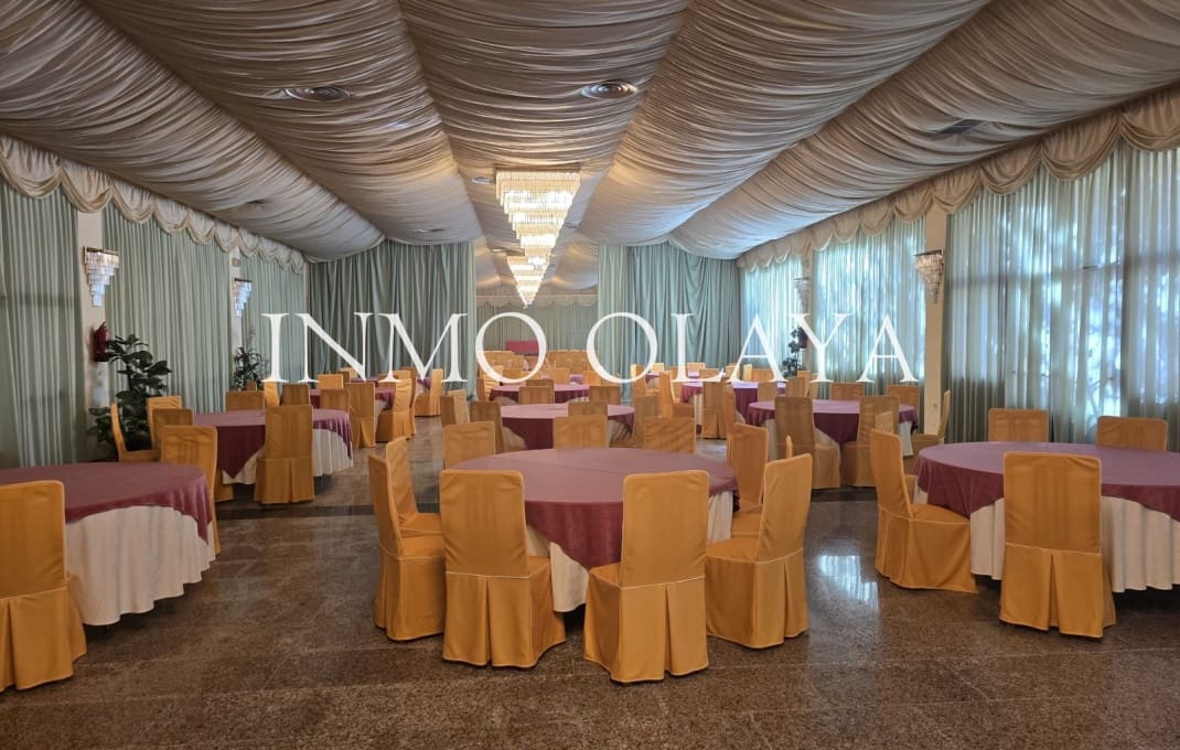 60 quarto Pousada para venda em Madrid cidade - 4 500 000 € (Ref: 8898000)