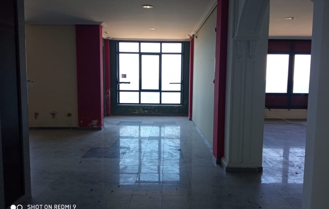 24 soveværelse Hotel til salg i Oia med swimmingpool garage - € 950.000 (Ref: 8913564)