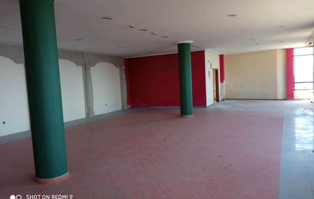 24 soveværelse Hotel til salg i Oia med swimmingpool garage - € 950.000 (Ref: 8913564)